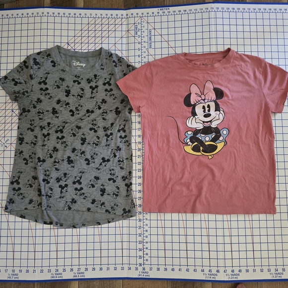 DISNEY Minnie/Mickey Mouse T-Shirt Bundle - Picture 2 of 6